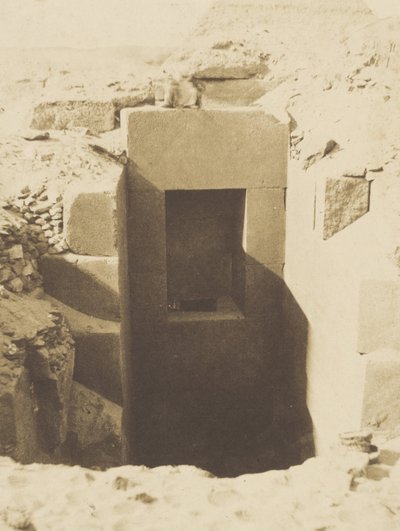 (Pyramides de Gizeh, Travaux de M. Mariette, Porte de Granit Découverte à Gauche du Sphinx Excavatio...) - John Beasly Greene